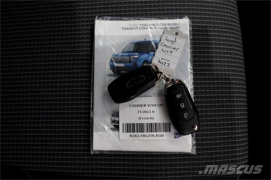Ford Transit Courier 1.0 EcoBoost 125pk Benzine Automaa Ostali kamioni