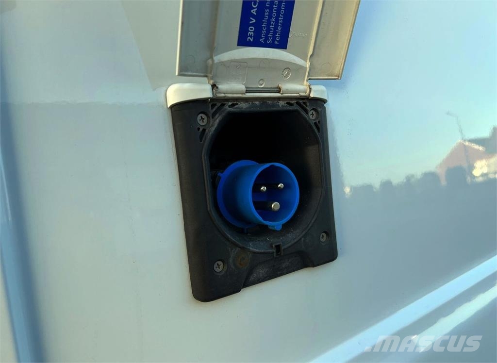 Ford Transit Custom Chłodnia Waeco Import DE Jeden Właś Otros camiones