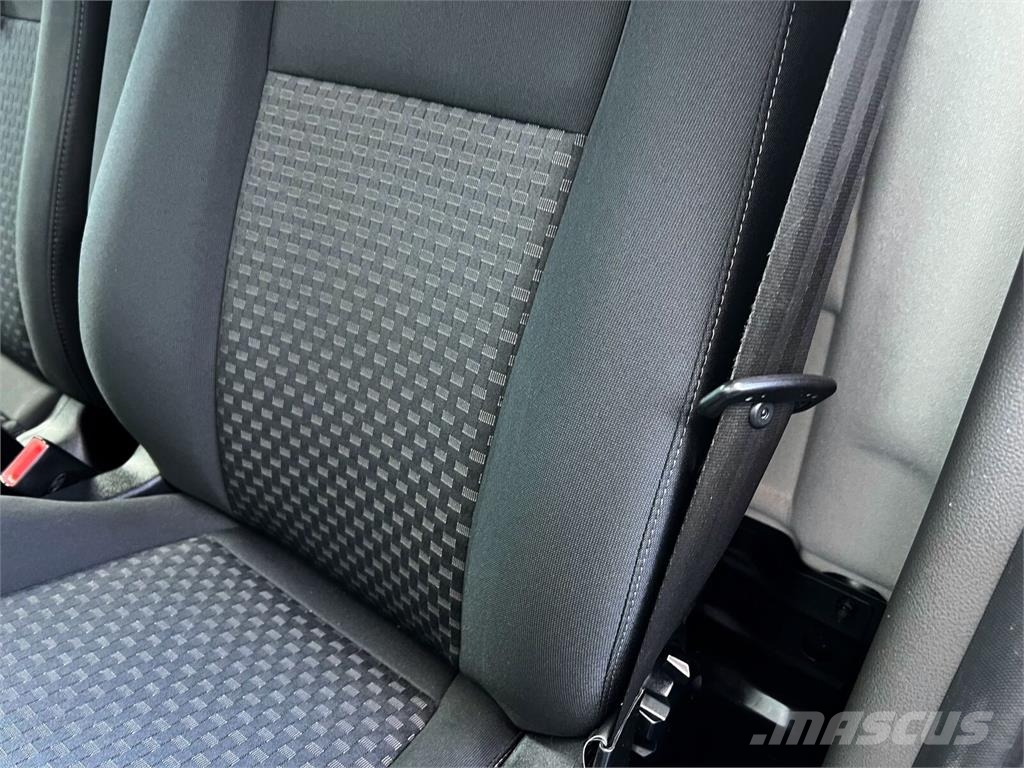 Ford Transit Custom Chłodnia Webasto Import DE Nowy Mod Ďalšie nákladné vozidlá