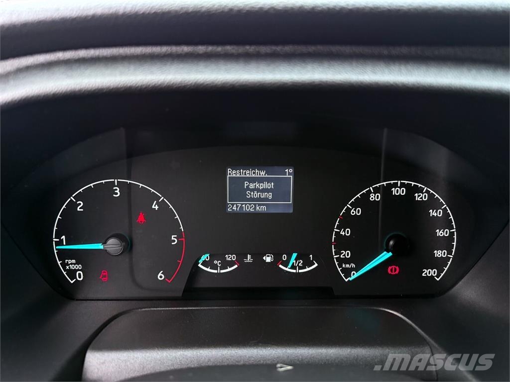 Ford Transit Custom Chłodnia Izoterma 230V LIFT Otros camiones
