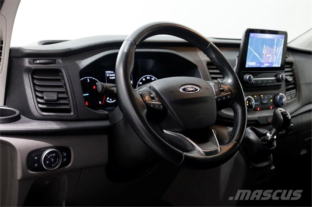 Ford Transit Custom 2.0 TDCI 130pk L1H1 Trend D.C. Airc Otros camiones
