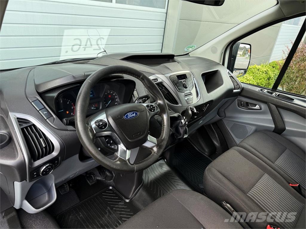 Ford Transit Custom Chłodnia Izoterma Otros camiones