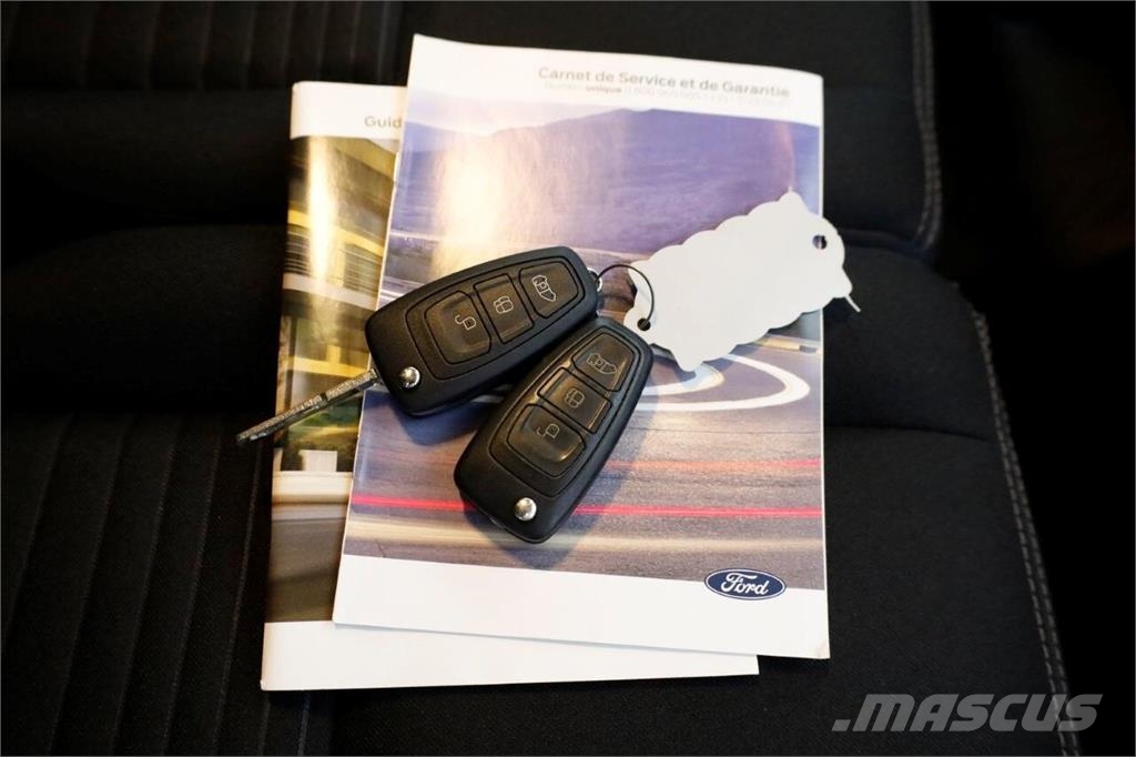 Ford Transit Custom 2.0 TDCI 130pk L1H1 Automaat Limite Otros camiones