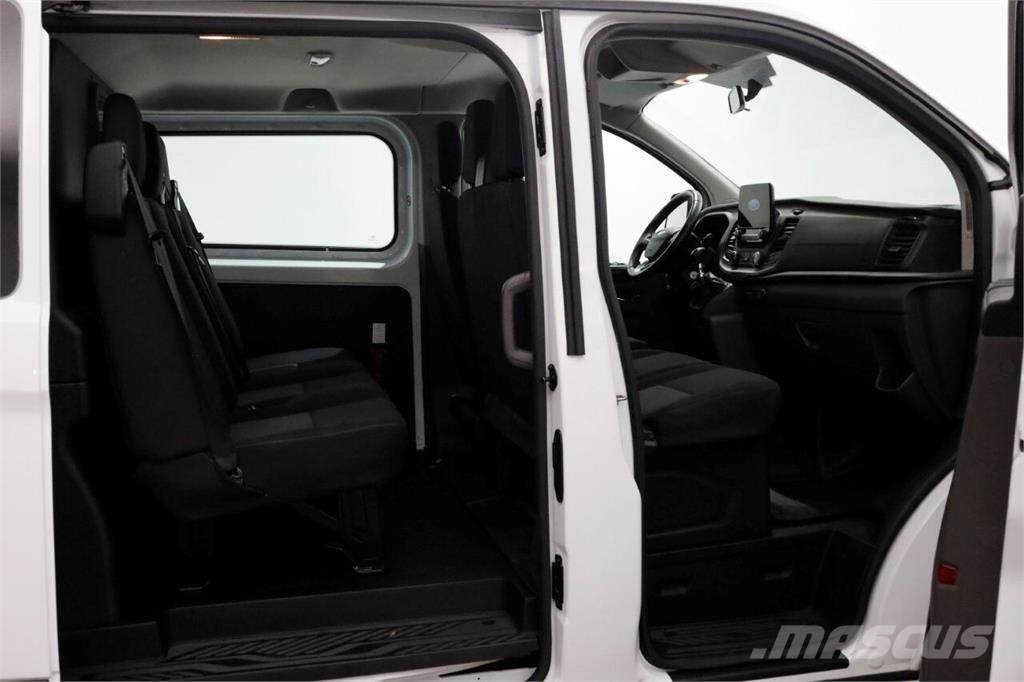 Ford Transit Custom 2.0 TDCI 130pk L1H1 Trend D.C. Airc Otros camiones