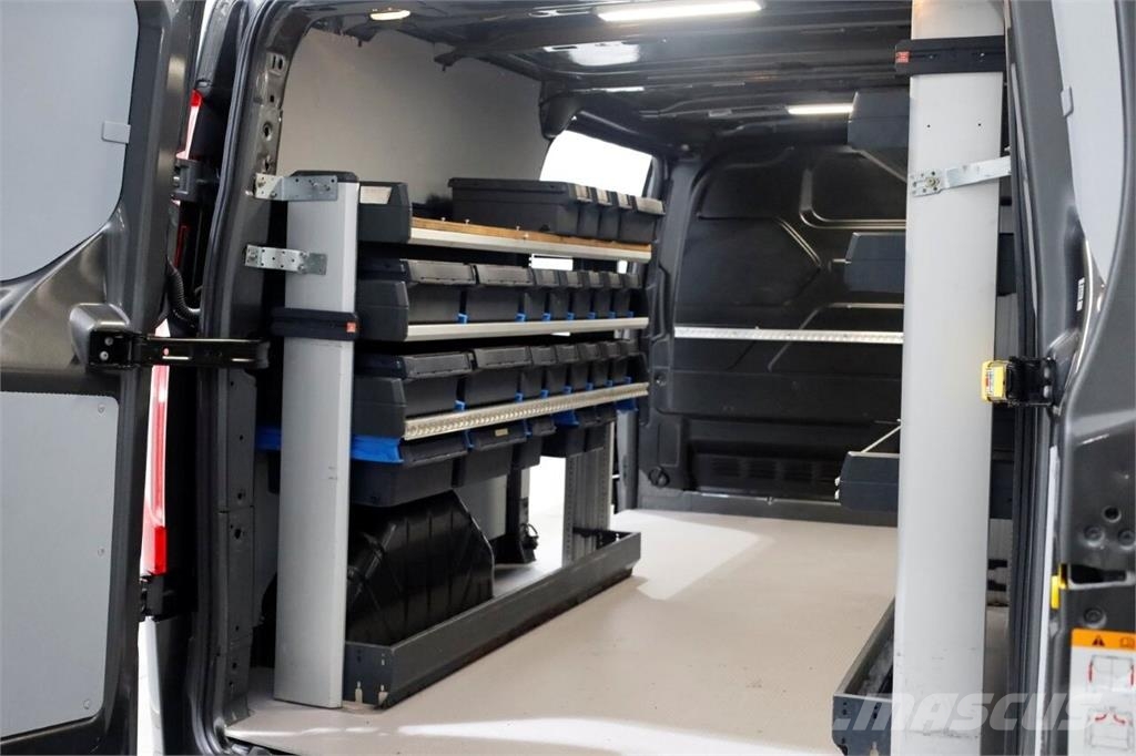Ford Transit Custom 2.0 TDCI 130pk L2H1 Trend Navi/Came Inne