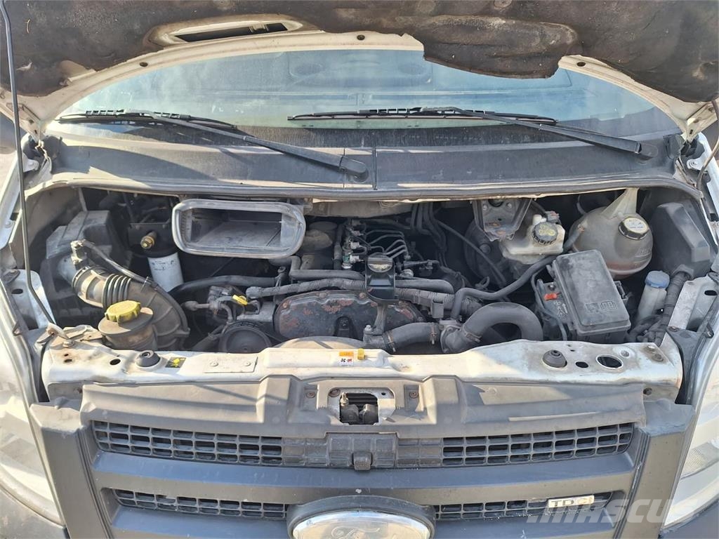 Ford Transit - Doka Pritsche/ 6 persons Další