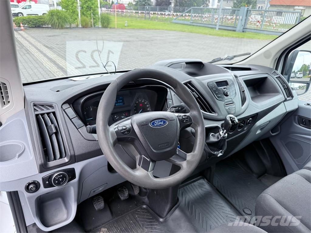 Ford Transit Doka 7-seaters + Box One Owner Otros camiones