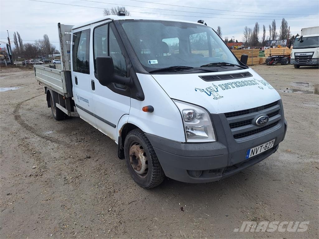 Ford Transit Doka Pritsche - 7 persons Další