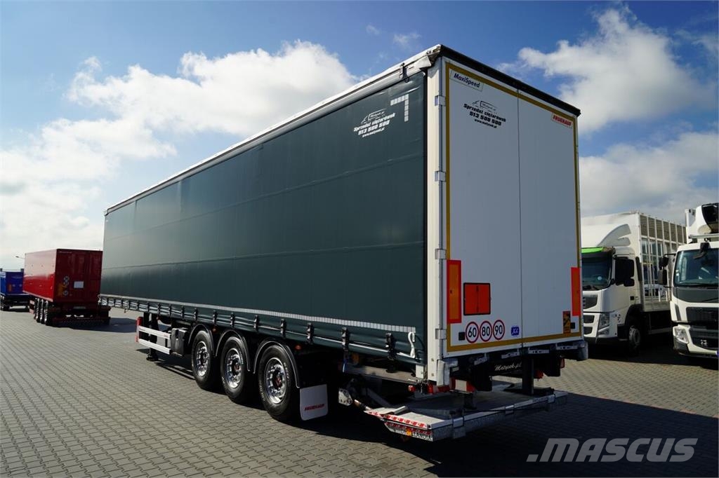 Fruehauf  Tentinės puspriekabės