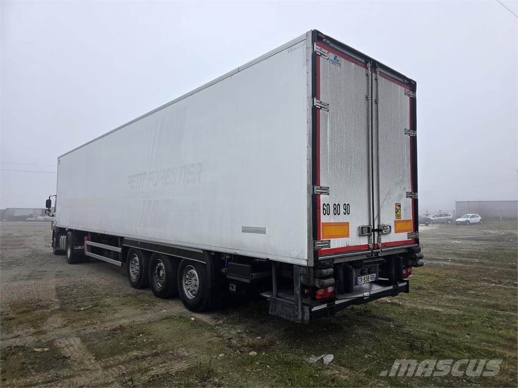 Fruehauf Carrier Vector 1950 MT frigo semi-trailer + DHolla Piekabes ar temperatūras kontroli