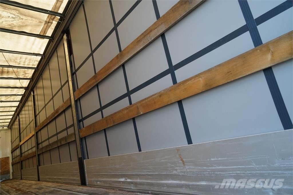 Fruehauf / FIRANKA / STANDARD / MOCNA PODŁOGA / OŚ PODNOSZO Tentinės puspriekabės