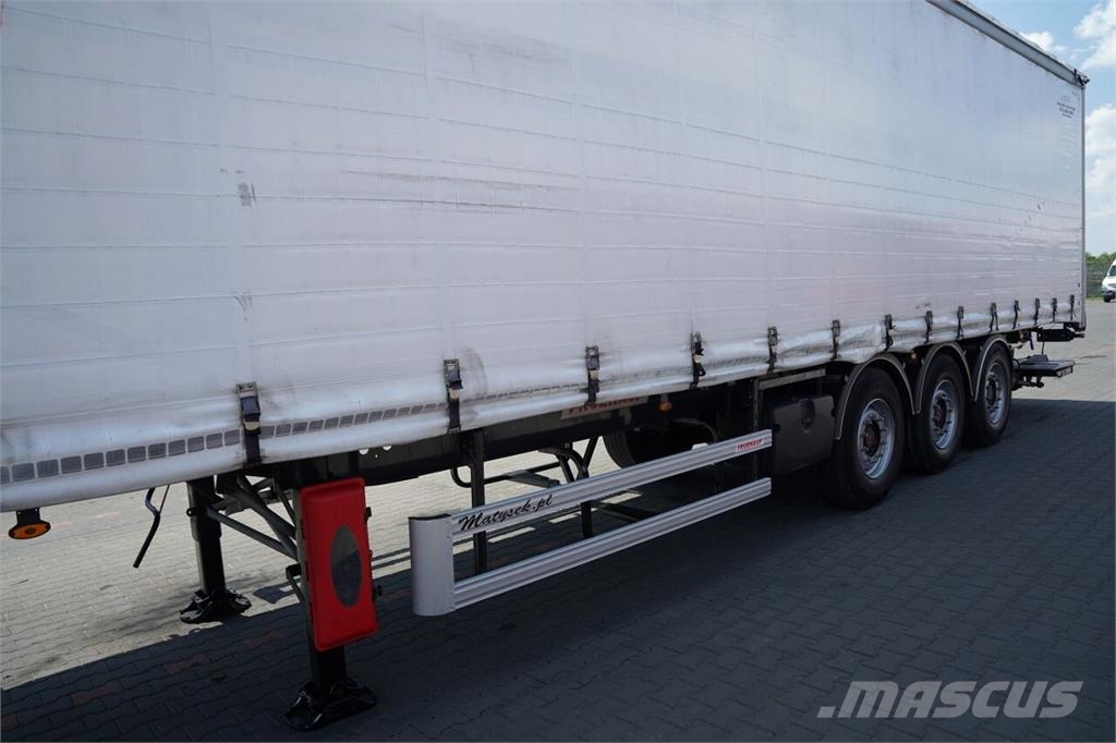 Fruehauf STANDARD Tentinės puspriekabės