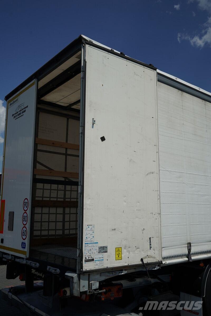 Fruehauf STANDARD Tentinės puspriekabės