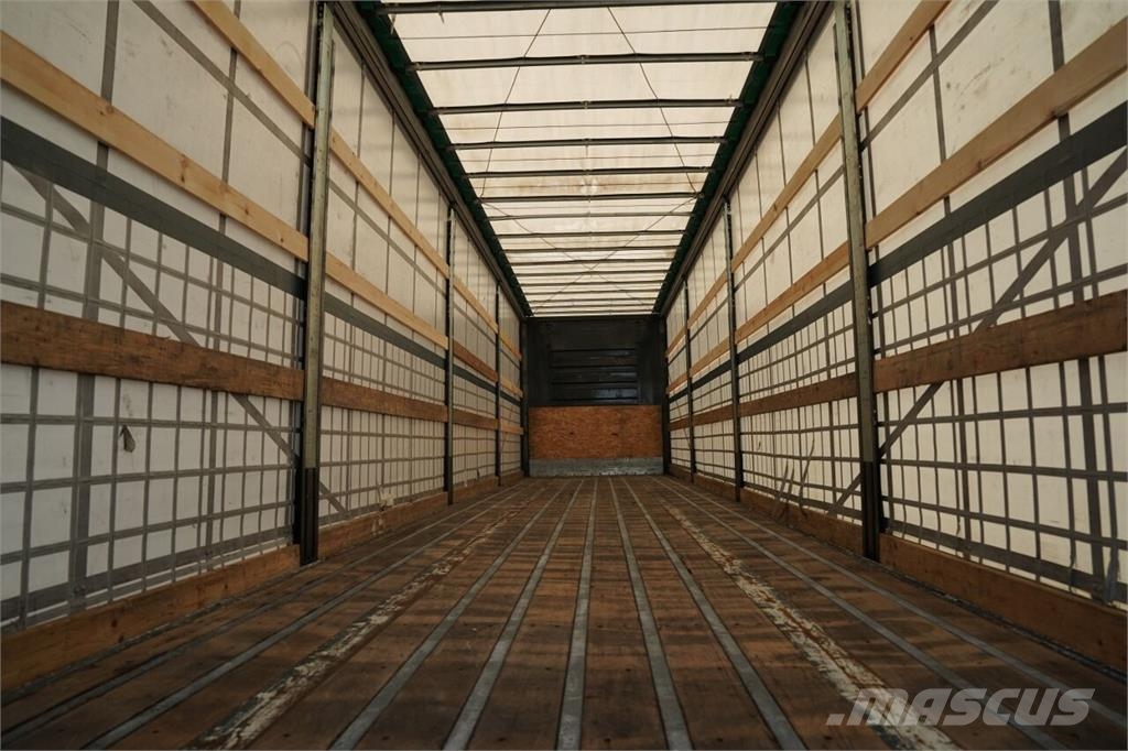 Fruehauf STANDARD Tentinės puspriekabės