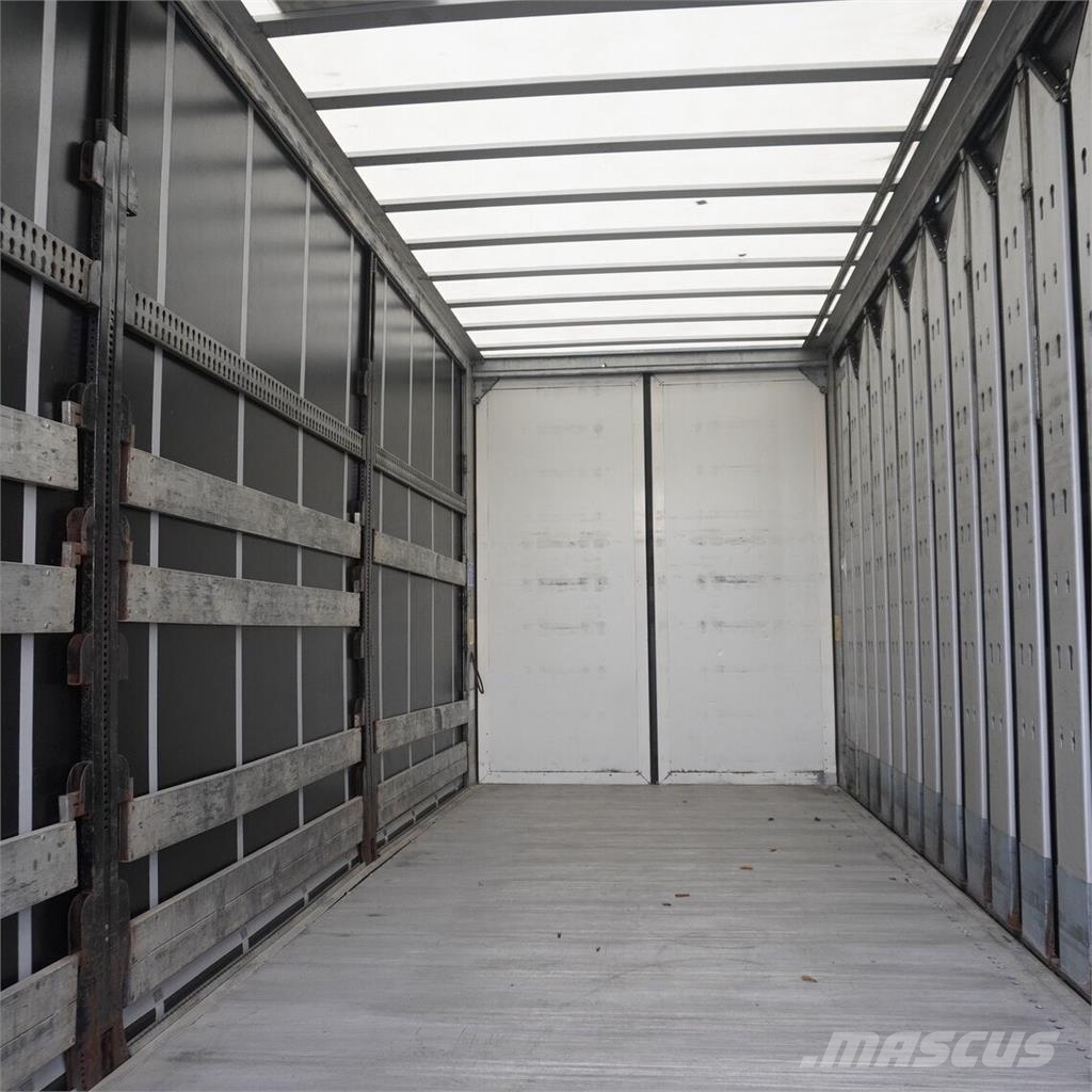Gniotpol trailer / 301 cm high Other trucks