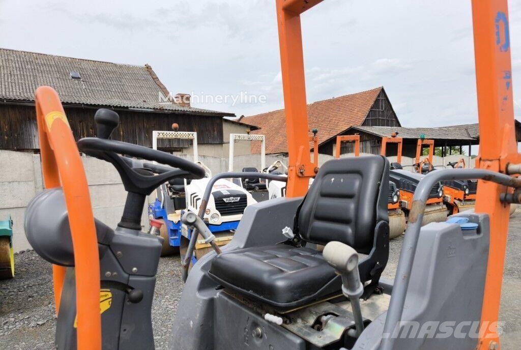 Hamm HD 12 VV - Mini road roller Tvilling tromle
