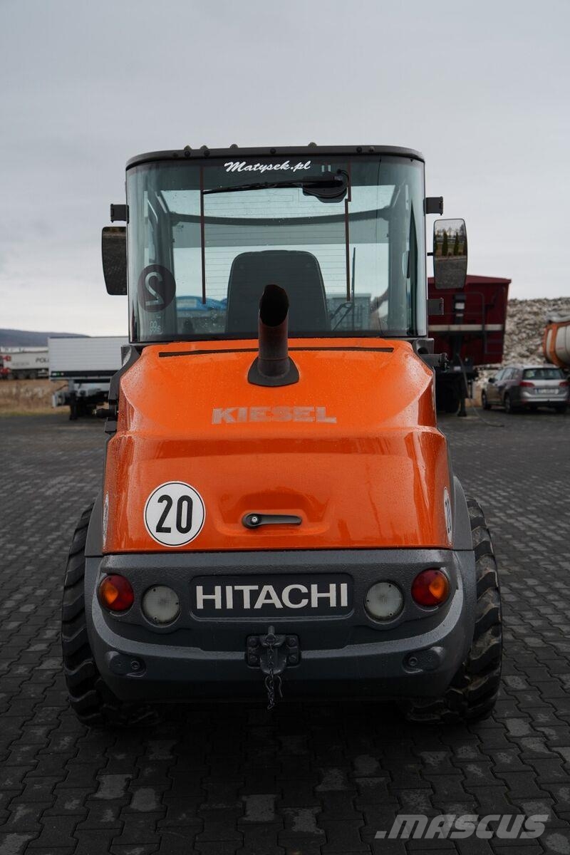 Hitachi ZW95 / ŁADOWARKA KOŁOWA / 2020 R / WIDŁY DO PALET Telescopic wheel loaders