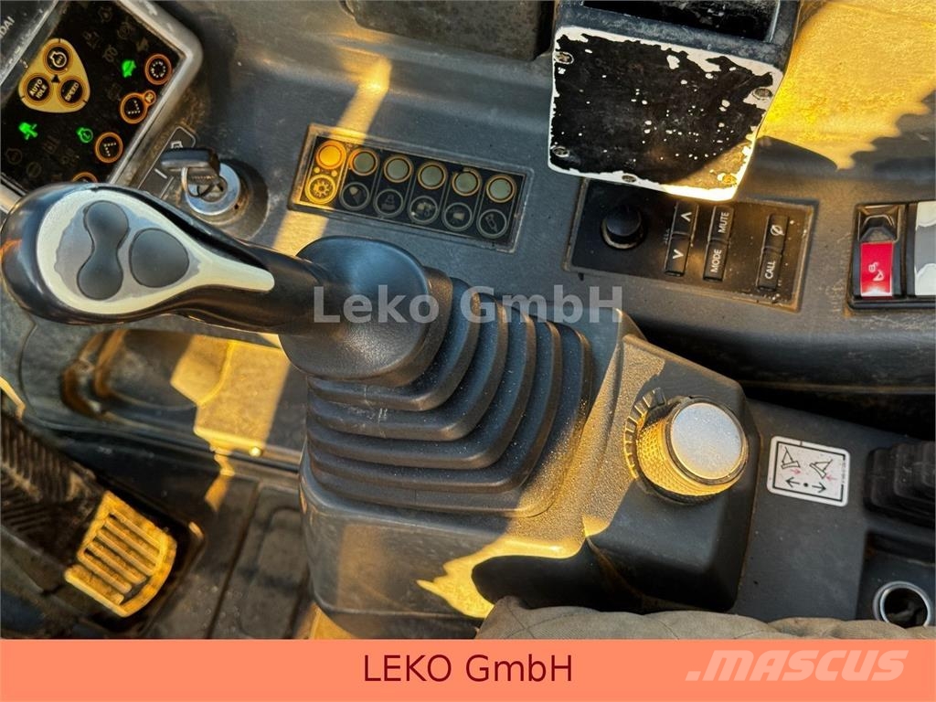 Hyundai Robex 55W.9 Wheeled excavators