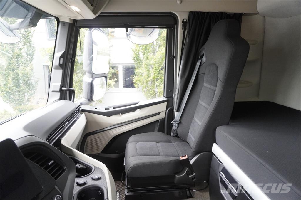 Iveco  Chłodnie samochodowe