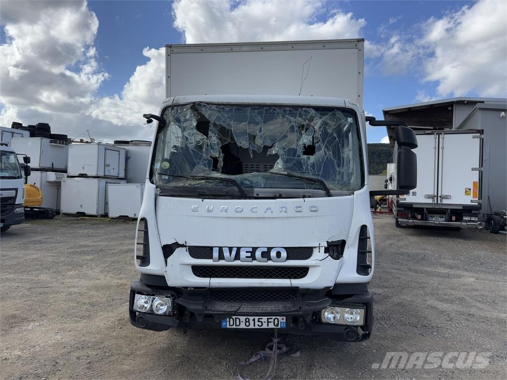 Iveco 100 E 18 nur für Teile Camiones con caja de remolque