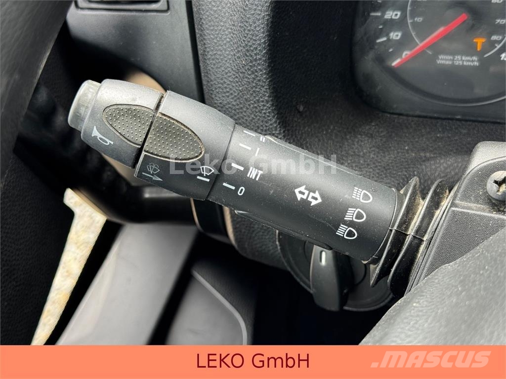 Iveco 120 E 19 Temperature controlled trucks