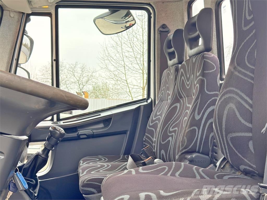 Iveco 120E25 Kipper