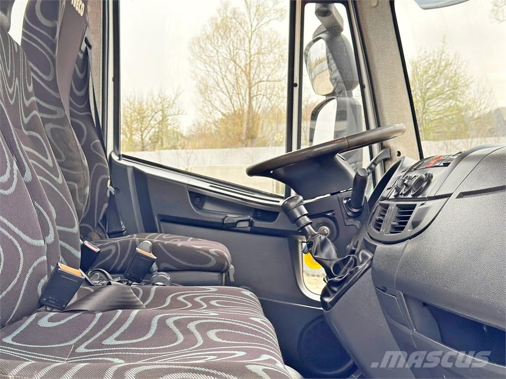 Iveco 120E25 Kipper