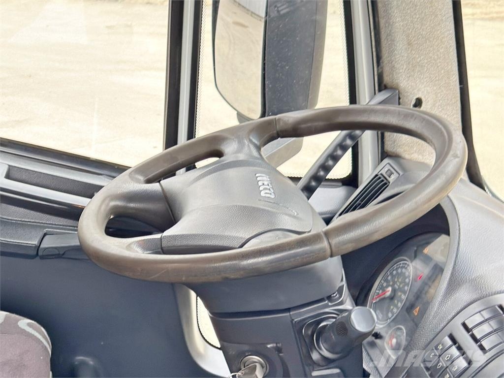 Iveco 120E25 Kipper