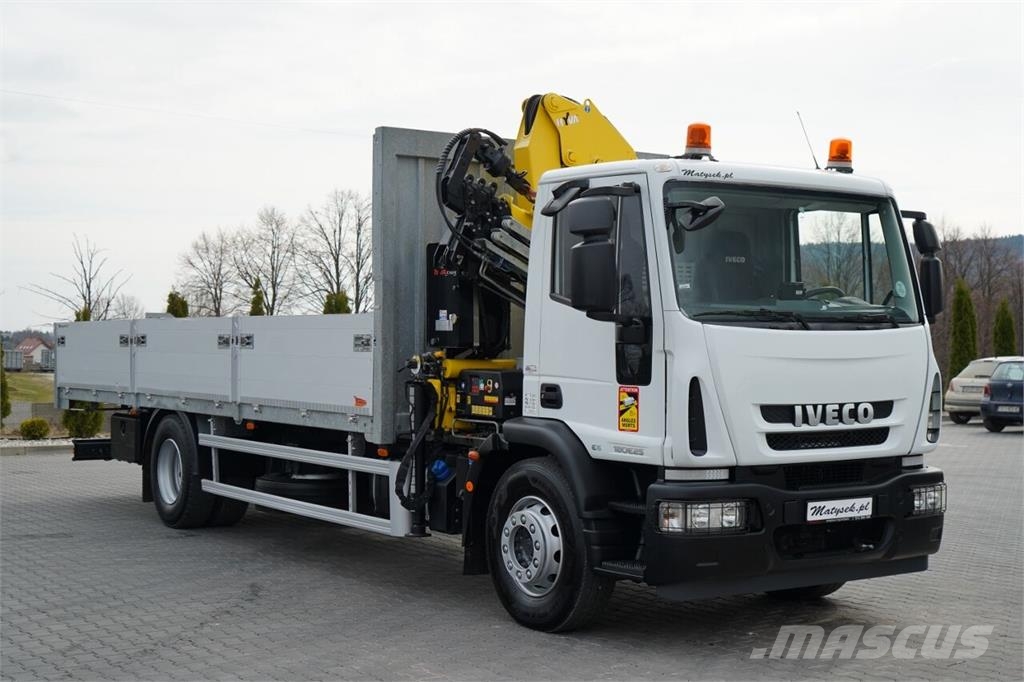 Iveco 180E25 Camiones de cama baja