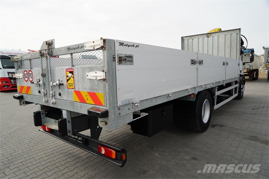 Iveco 180E25 Camiones de cama baja