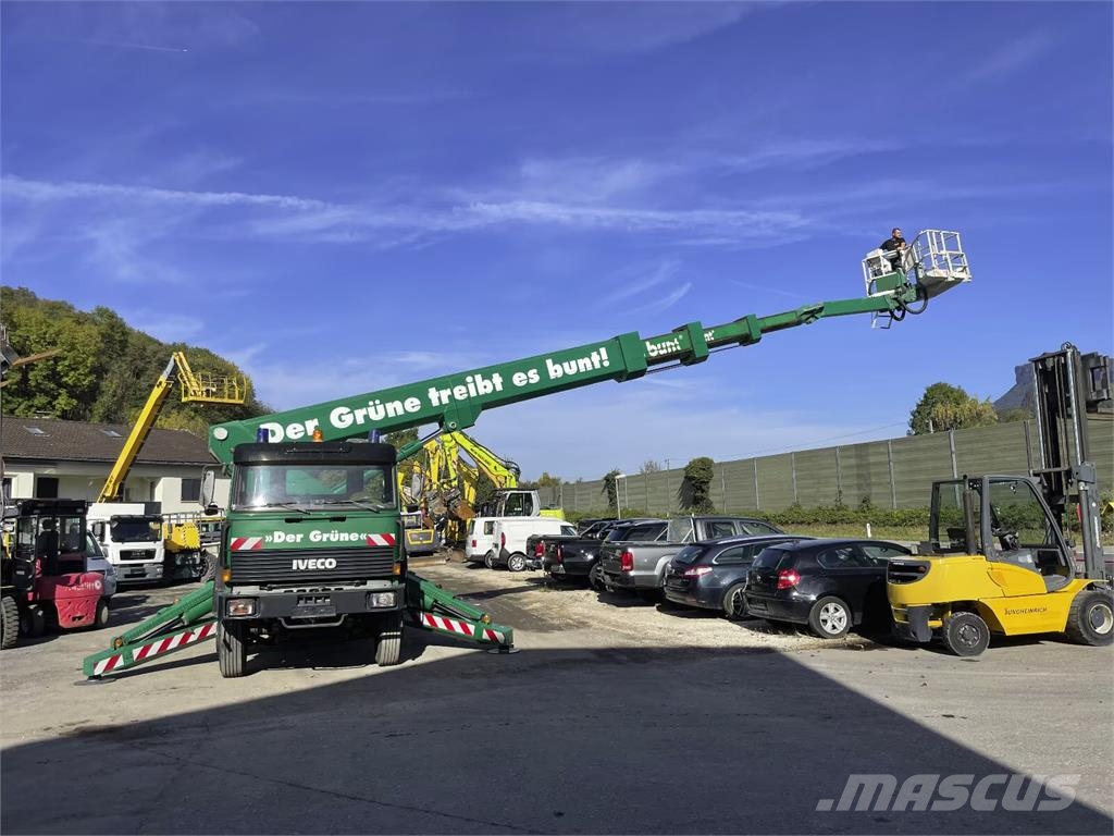 Iveco 260-251 HB Plataformas sobre camión