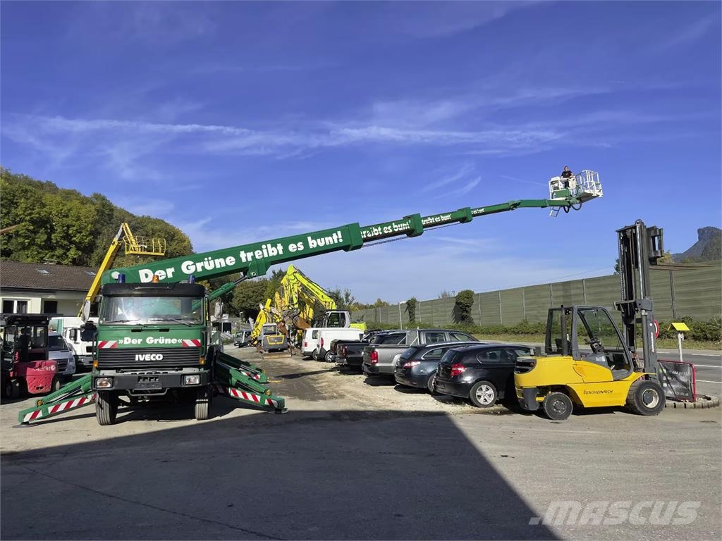 Iveco 260-251 HB Plataformas sobre camión