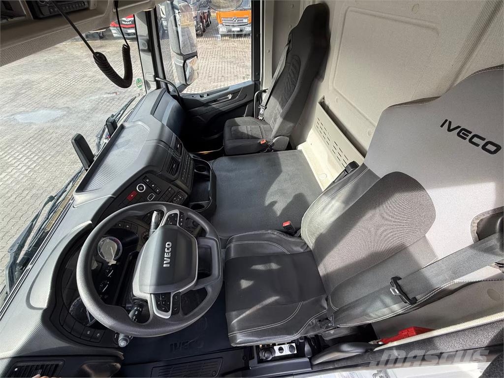 Iveco AD_29.480 K / 6X4 / BB / E6e / Bordmatik Kipper