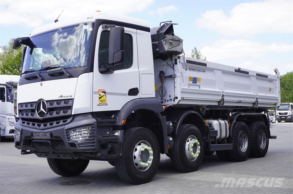 Iveco Arocs 3243 8x4 / 130 tho. km! / Meiller 2-way tipp Kipper
