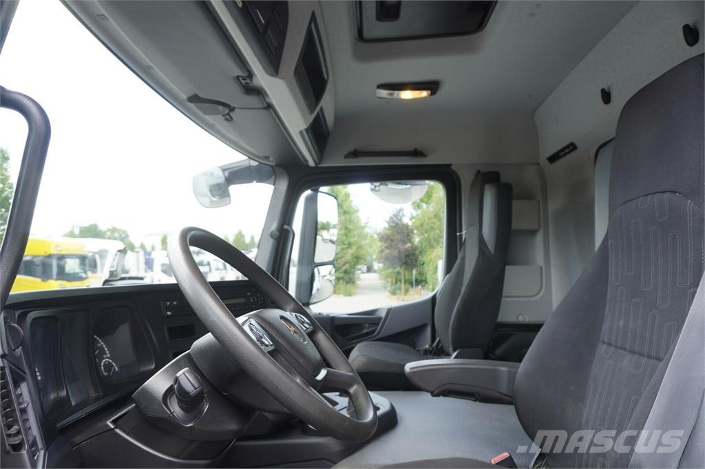 Iveco Arocs 3243 8x4 / 130 tho. km! / Meiller 2-way tipp Kipper