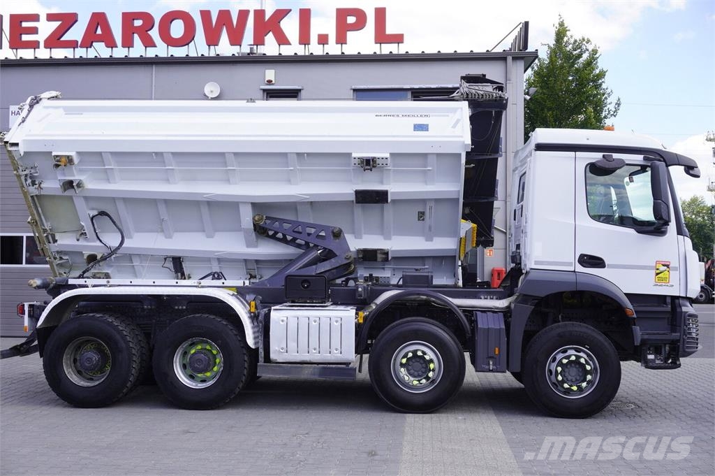 Iveco Arocs 3243 8x4 / 130 tho. km! / Meiller 2-way tipp Kipper