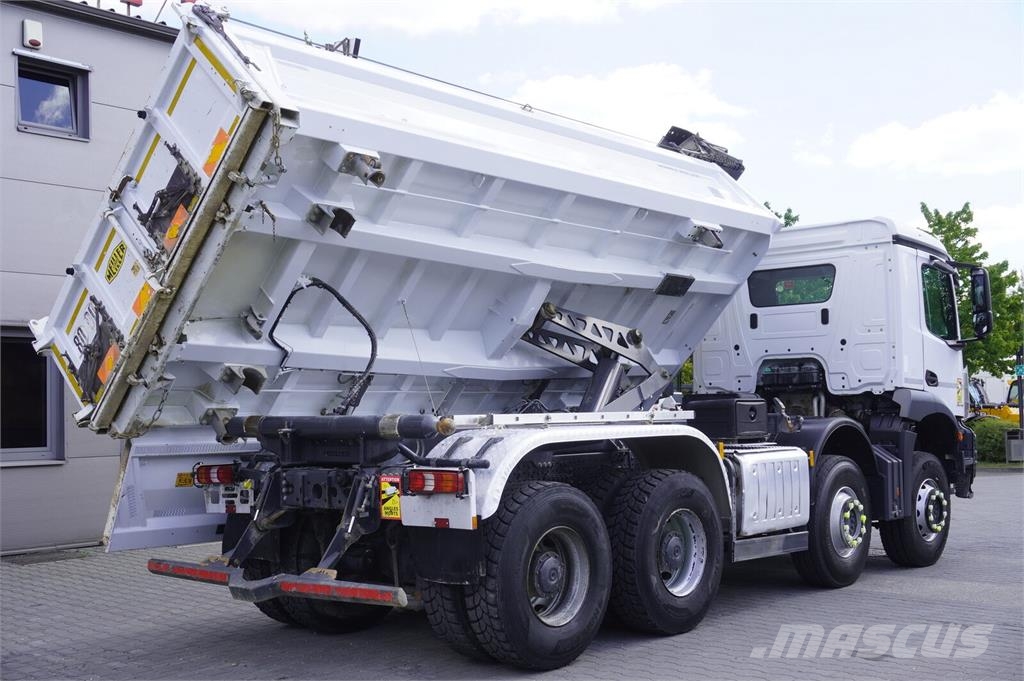 Iveco Arocs 3243 8x4 / 130 tho. km! / Meiller 2-way tipp Kipper