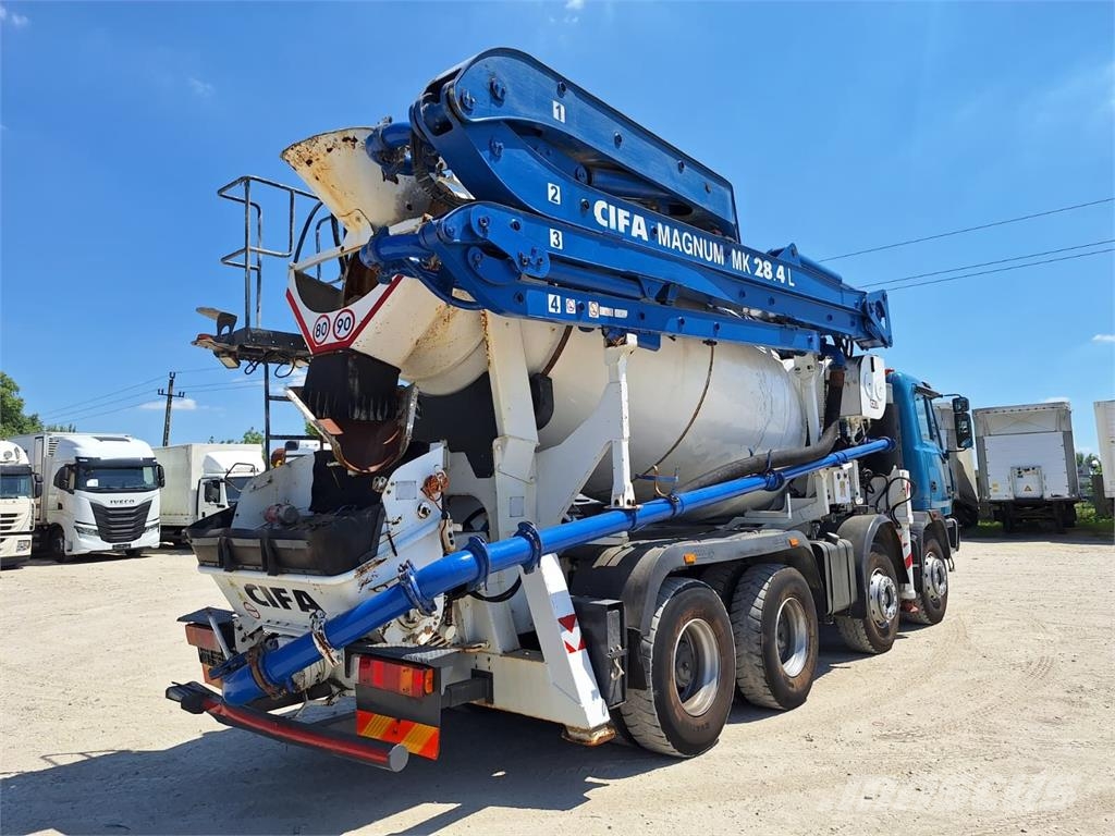 Iveco Astra Veicoli 84 44 - 8x4 / Cifa Magnum MK 28.4 .  شاحنات خرسانة