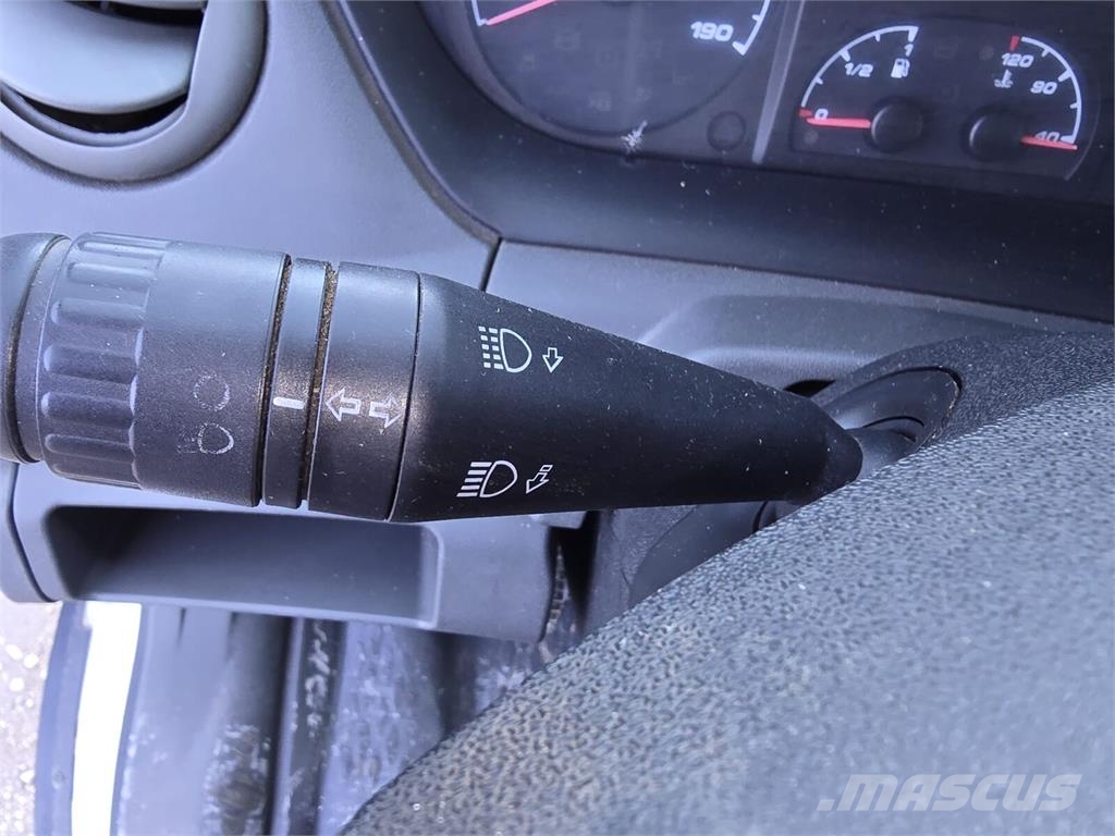 Iveco Daily 35 C 13 - Carrier Xarios 500 frigo Otros camiones