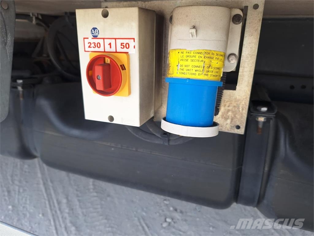 Iveco Daily 35-130 Carrier Xarios 350 Frigo Other trucks