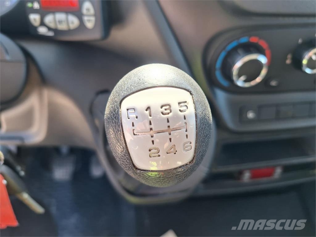 Iveco Daily 35-130 Carrier Xarrios Frigo Muut kuorma-autot