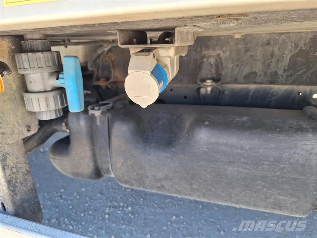 Iveco Daily 35-130 Carrier Xarrios Frigo Muut kuorma-autot