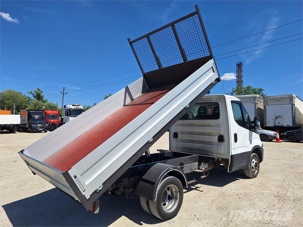 Iveco Daily 35-130 | 3 sided Tipper Kipper