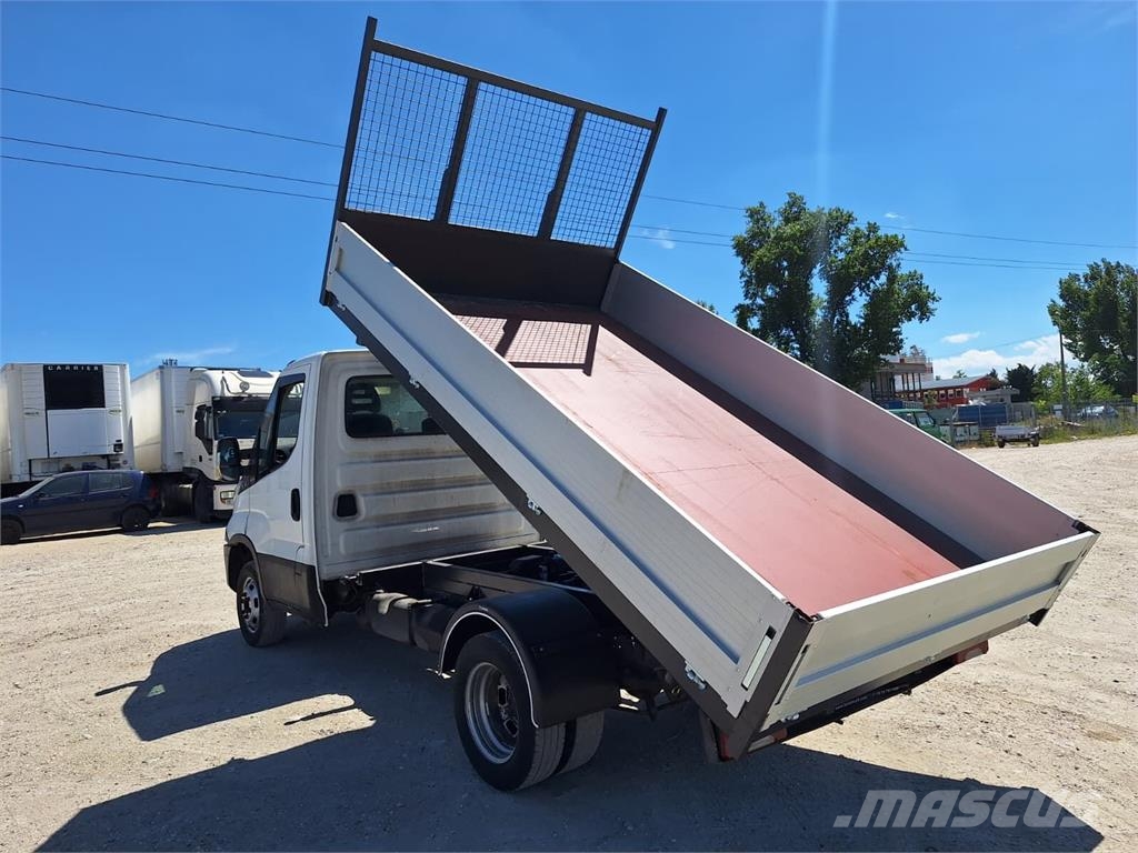 Iveco Daily 35-130 | 3 sided Tipper Kipper