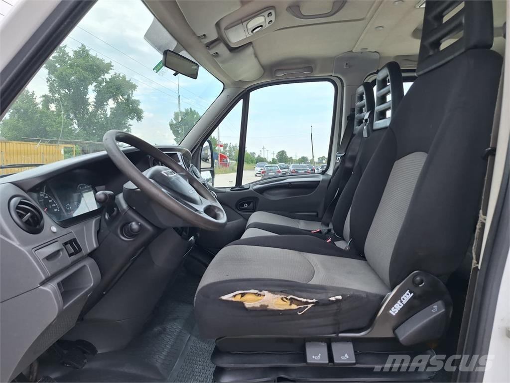 Iveco Daily 35 C 15 | Doka Plane + Ferrari 330 Crane Otros camiones