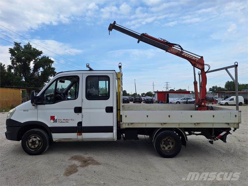 Iveco Daily 35 C 15 | Doka Plane + Ferrari 330 Crane Otros camiones