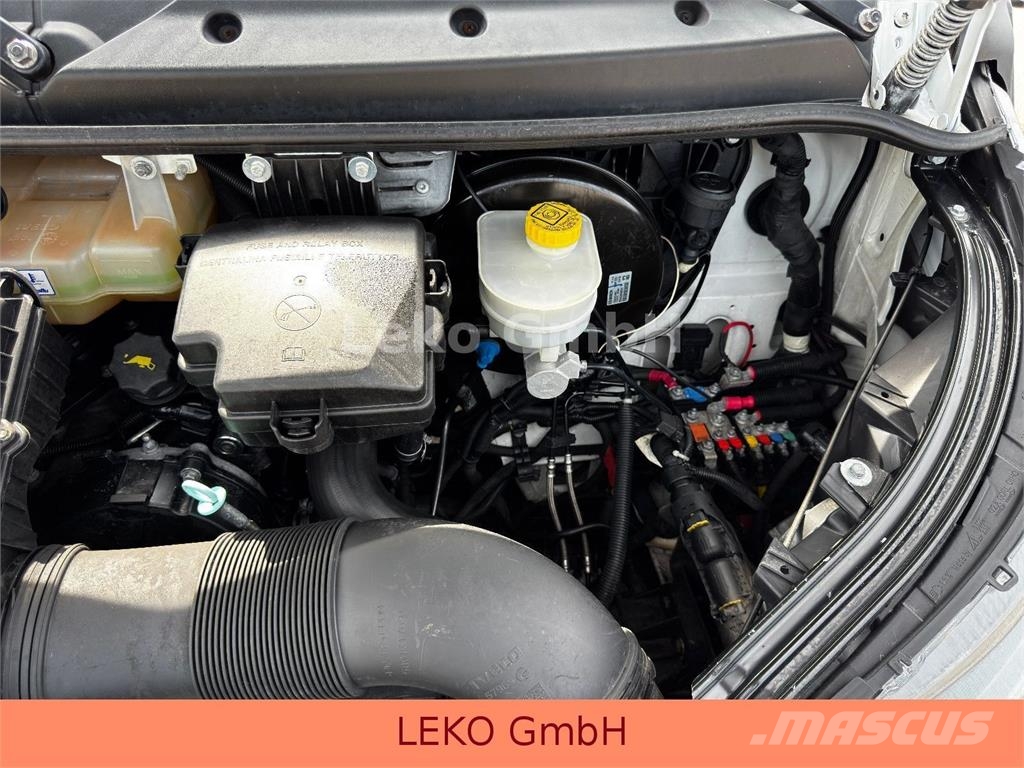 Iveco Daily 35C13 شاحنات أخرى