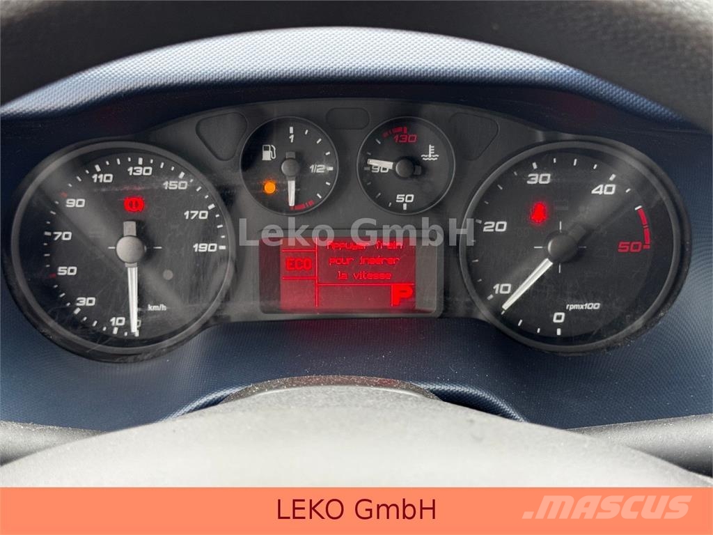 Iveco Daily 35C14 شاحنات أخرى