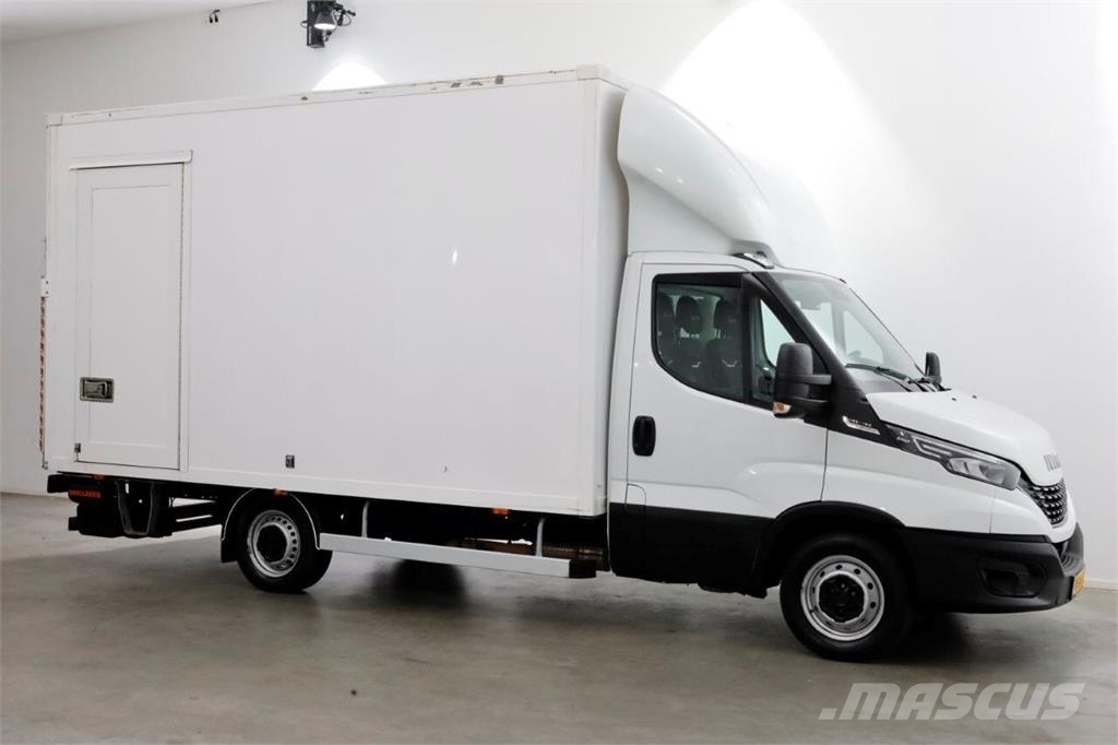 Iveco Daily 35S18 3.0 180pk HiMatic Automaat Bakwagen me Otros camiones