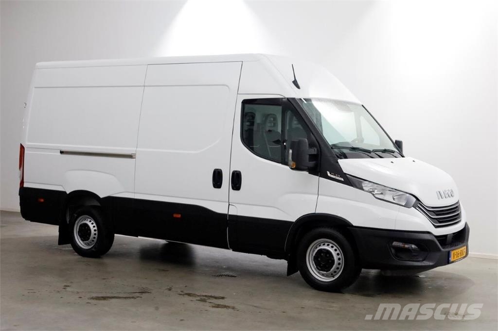 Iveco Daily 35S21 3.0 210pk L2H2 HiMatic Automaat Navi/C Autre camion